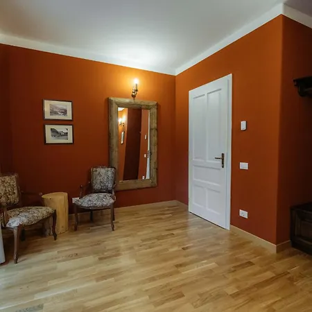 Miniszteri House Apartment *